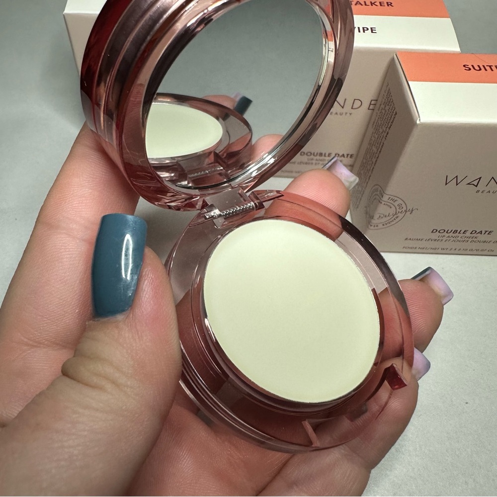 Wander Beauty Double Date Lip and Cheek Tint - Suite Talker and Swipe - Picture 4 of 6